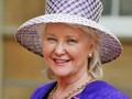 Mengenal Angela Kelly, Penata Busana Pribadi Ratu Elizabeth