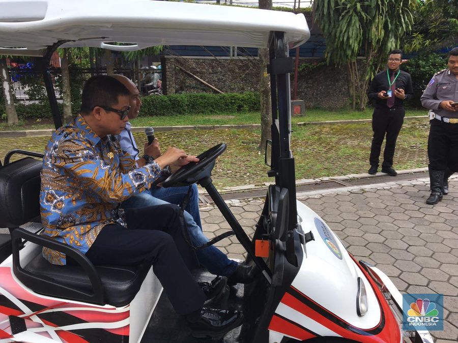 Menanti Insentif Mobil Listrik di Tanah Air