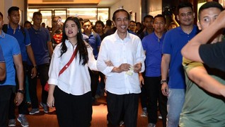 Jokowi Dampingi Kahiyang Lahiran Usai Bertemu Partai Koalisi