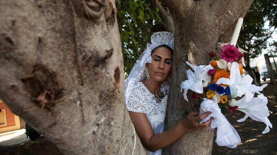 Lebaran, dan sering ditanya kapan nikah oleh sanak saudara, begini cara jawab yang tepat.
