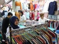 Keyakinan Konsumen Melambat