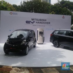 Studi UI: Harga Maksimal Mobil Listrik MPV di RI Rp 221 Juta