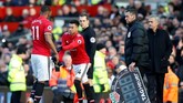 Pada menit ke-64, Jose Mourinho memasukkan Jesse Lingard dan menarik keluar Anthony Martial. Sebuah keputusan yang mengubah hasil pertandingan. (REUTERS/Andrew Yates)