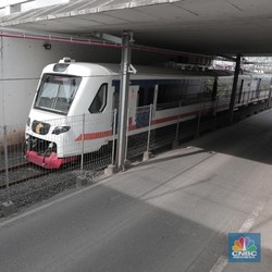 Penumpang Sepi, Kereta Bandara Obral Harga Tiket