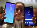 Samsung 'Sindir' Desain Layar iPhone X