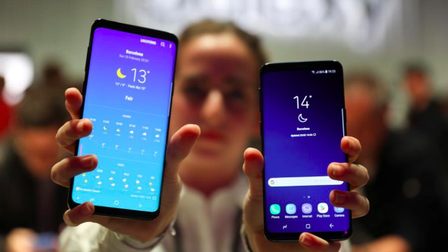 Pemerintah akan memblokir IMEI ponsel ilegal 18 April. Blokir ini juga akan berlaku bagi ponsel yang dibeli dari luar negeri. Berikut cara agar tidak diblokir.