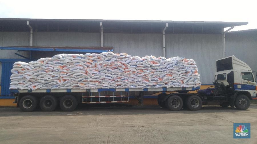 Harga beras harus turun saat bulan puasa.