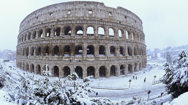 Foto Salju Enam Tahun Di Roma