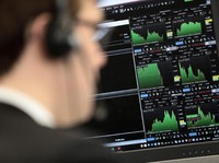 Bursa Eropa Dibuka Menguat Meski Perang Dagang Belum Reda