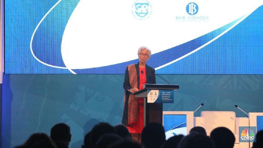 Direktur Pelaksana IMF Christine Lagarde memperingatkan perang dagang global dapat menciptakan kekalahan untuk semua pihak.