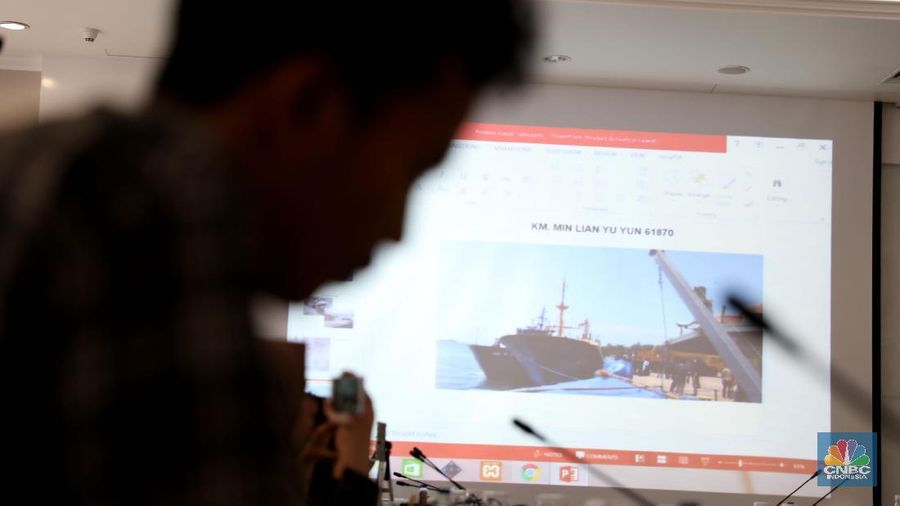 Kapal STS-50 diduga kuat melakukan kejahatan lintas negara yang telah lama berlangsung dan terorganisir.