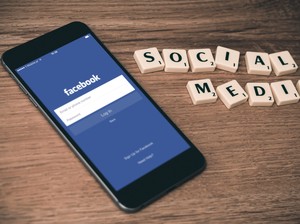 Kreator Facebook Kini Bisa Dapet Cuan dari Stories