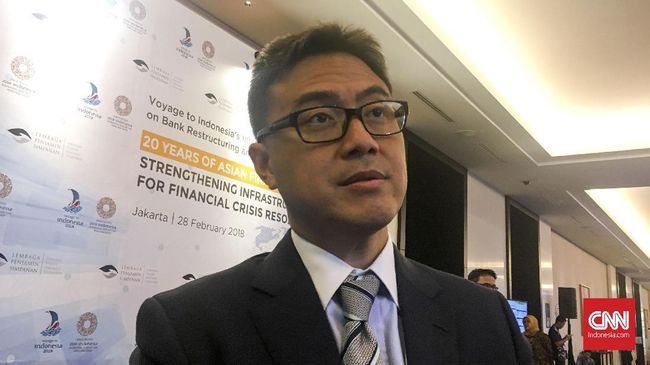 Bos LPS Sadar Fesyen Berkat Darah Poppy Dharsono