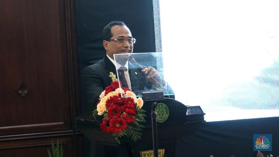 Mari Resapi Kenapa #PecatBudiKarya Bisa Sampai Menggema