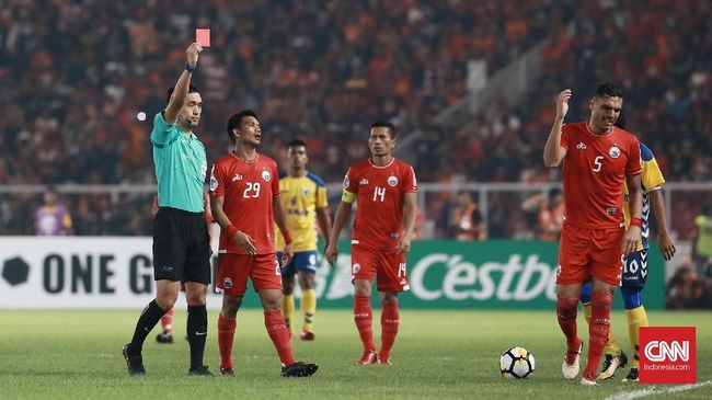 Blunder Kiper dan Bek Nakal Jadi Petaka Persija di Piala AFC
