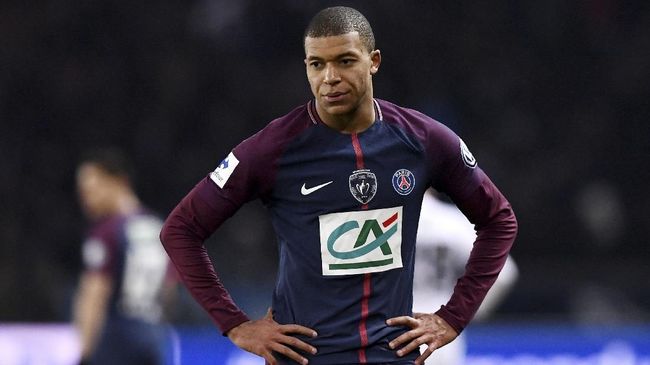 Mbappe Akui Terima Gaji Berlebihan di PSG