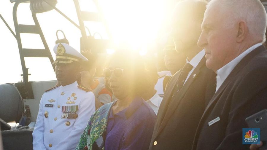 Peringatan perang Selat Sunda untuk menghormati pengorbanan pahlawan AS dan Australia yang gugur dalam pertempuran.