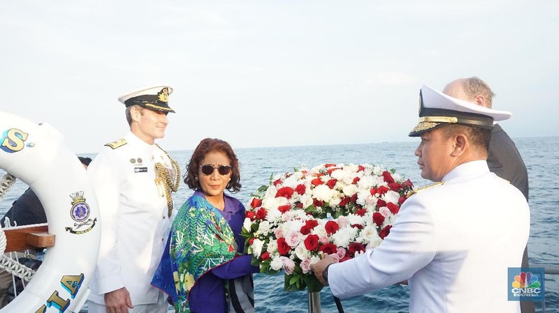 Peringatan perang Selat Sunda untuk menghormati pengorbanan pahlawan AS dan Australia yang gugur dalam pertempuran.