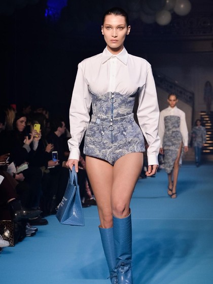 Kalau Tidak Jadi Model, Bella Hadid Mungkin Pilih Profesi Menantang Ini Kalau Tidak Jadi Model, Bella Hadid Mungkin Pilih Profesi Menantang Ini