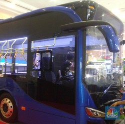 Bus Listrik Diuji Coba di Bandara Soekarno-Hatta