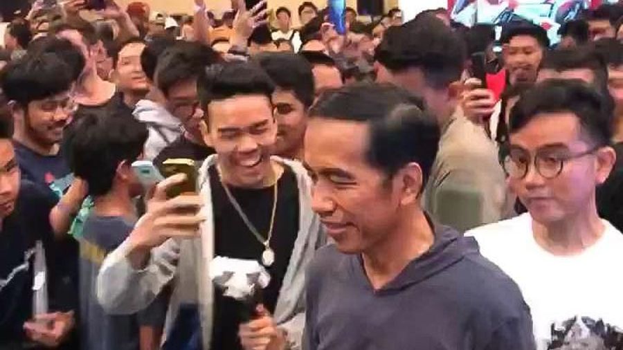 Peraturan pemotongan pajak itu diterbitkan bulan ini. 