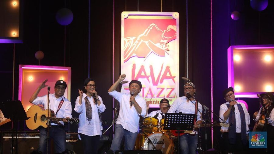 Para menteri tampil di acara Java Jazz 2018. Menggambarkan kekompakan Kabinet Kerja Presiden Joko Widodo.