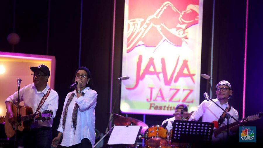 Para menteri tampil di acara Java Jazz 2018. Menggambarkan kekompakan Kabinet Kerja Presiden Joko Widodo.