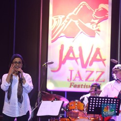 Gitar Rp 5 Juta Dibeli Rp 1M oleh Bos Mayapada untuk Lombok