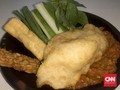 Pemkot Palembang Ancam Pidanakan Warung Pempek Penolak Pajak