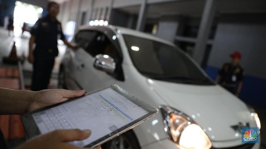 Kementerian Perhubungan memberikan uji KIR gratis untuk seluruh angkutan umum, baik konvensional maupun online