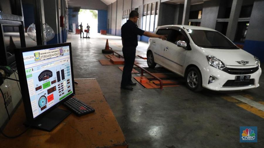 Kementerian Perhubungan memberikan uji KIR gratis untuk seluruh angkutan umum, baik konvensional maupun online
