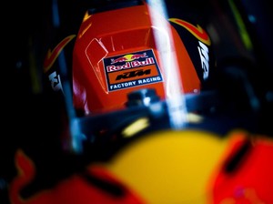 KTM Mulai Berhemat, Pebalap Dikurangi Demi Efisiensi