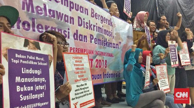 Gema 8 Tuntutan di Peringatan 'Hari Perempuan Sedunia'