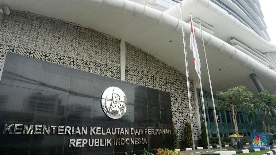 KKP telah berhasil mengganti hampir seluruh alat tangkap untuk kapal di bawah 10 GT yang dipakai oleh nelayan lokal.