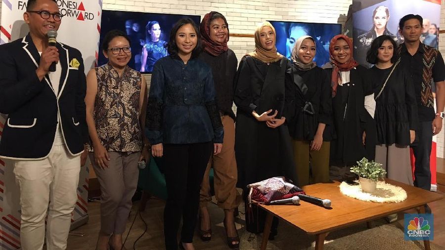 Merek Kami. dan Bateeq akan tampil di Korea Selatan. Brand I.K.Y.K, dan NY by Novita Yunus merambah Jepang