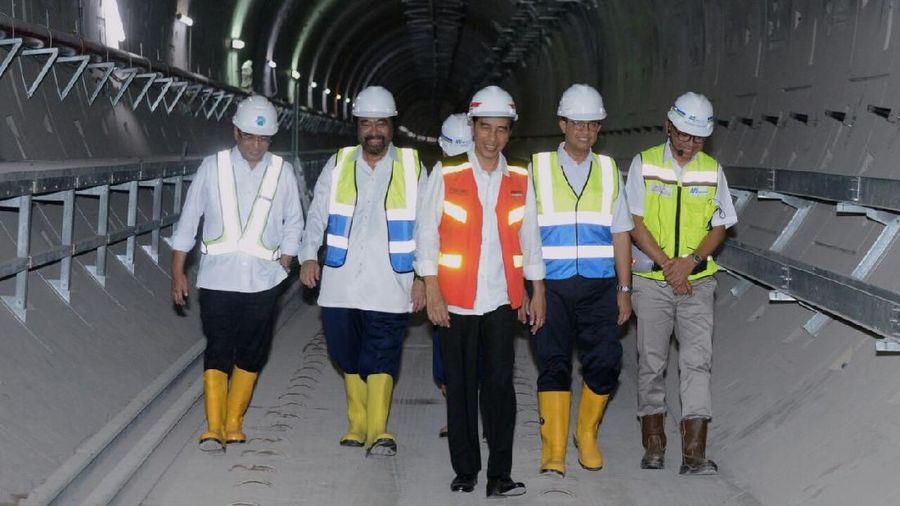 Presiden menyatakan bahwa peninjauan tersebut penting dilakukan untuk memastikan proyek MRT selesai tepat waktu, yakni pada bulan Maret 2019 mendatang.