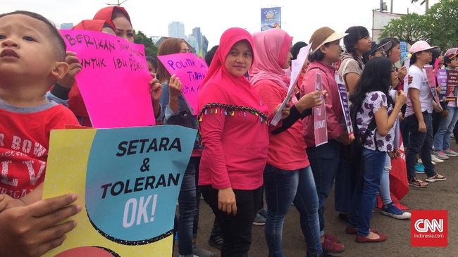 'Dari Ujung Kaki Sampai Kepala, Perempuan Selalu Salah'