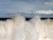 Alert! Kota Padang Berisiko Tinggi Tsunami Ketinggian 10 M