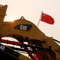 Pendapatan Surut, Caterpillar PHK Karyawan