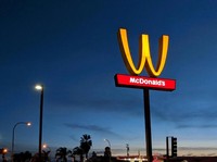 Sambut Hari Perempuan, McDonalds Ubah Logo Ikonik 'M'