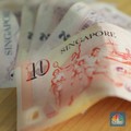 Jual, Jual, Jual! Corona Bikin Investor Buang Dolar Singapura