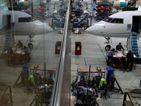 Bombardier Genjot Jual Pesawat, Plus Layanan Purna Jual