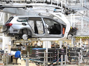 Pajak Mobil Bakal Nol Persen, Gerak Saham Otomotif Liar