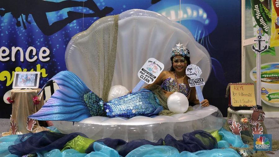 Deep and Extreme Indonesia 2018 merupakan event yang sangat dinantikan oleh pecinta diving, petualangan outdoor, para penggiat olah raga air