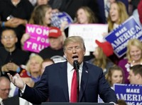 Trump Pertimbangkan untuk Kembali Masuk Perjanjian TPP