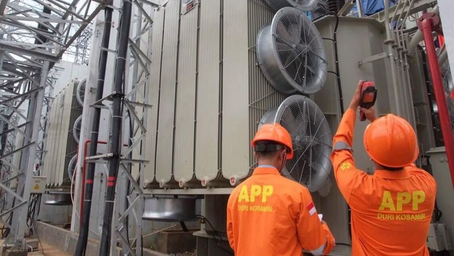 Apakah program 35 ribu MW membebani keuangan PLN? Jawabnya Iya, tapi apakah membahayakan keseimbangan arus kas dan neraca keuangan PLN?