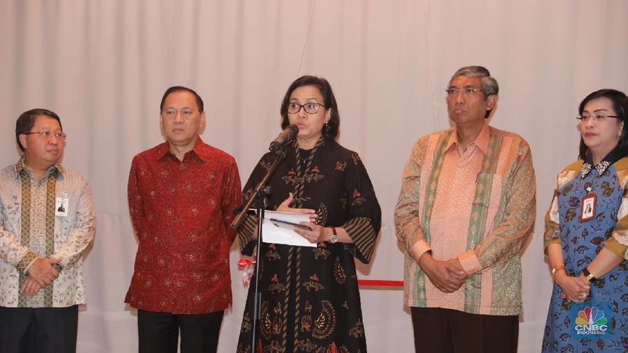 Menteri Keuangan Sri Mulyani Indrawati mengatakan setiap data dan kenaikan suku bunga yang terjadi di Amerika Serikat pasti menimbulkan dampak ke seluruh dunia.