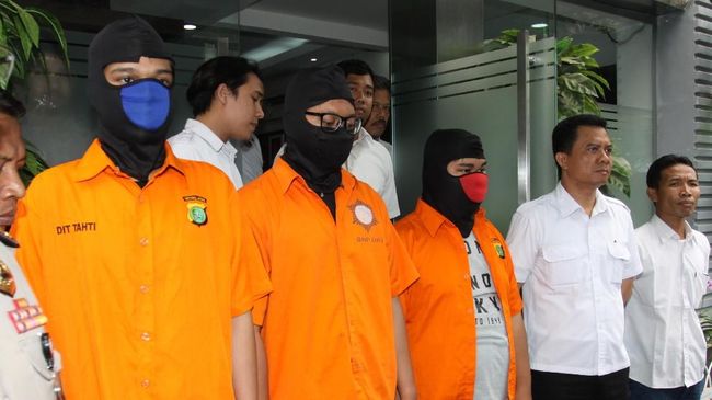 Surabaya Black Hat Sering Bantu Proyek TI Instansi Pemerintah