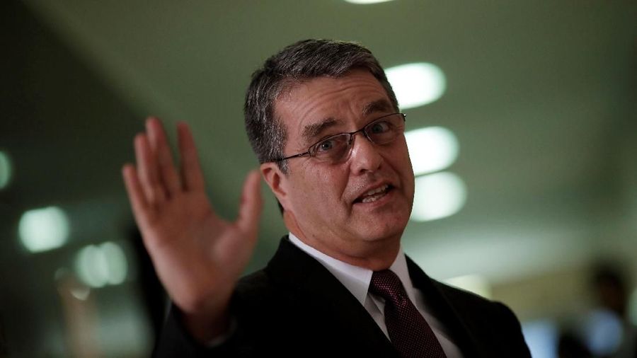 Roberto Azevedo, Direktur Jenderal Organisasi Perdagangan Dunia (WTO), memberi isyarat saat konferensi pers di Brasilia, Brasil, 12 Maret 2018. REUTERS / Ueslei Marcelino