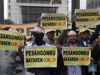 Terkuak! Besaran Uang Pesangon & Penghargaan di UU Ciptaker
